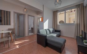 Kosmos Service Apartment Absolute City Center 1-5 With Additional Cost Parking